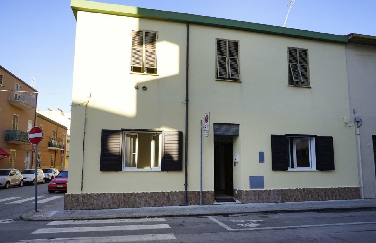 Glm Houses Алгеро Екстериор снимка